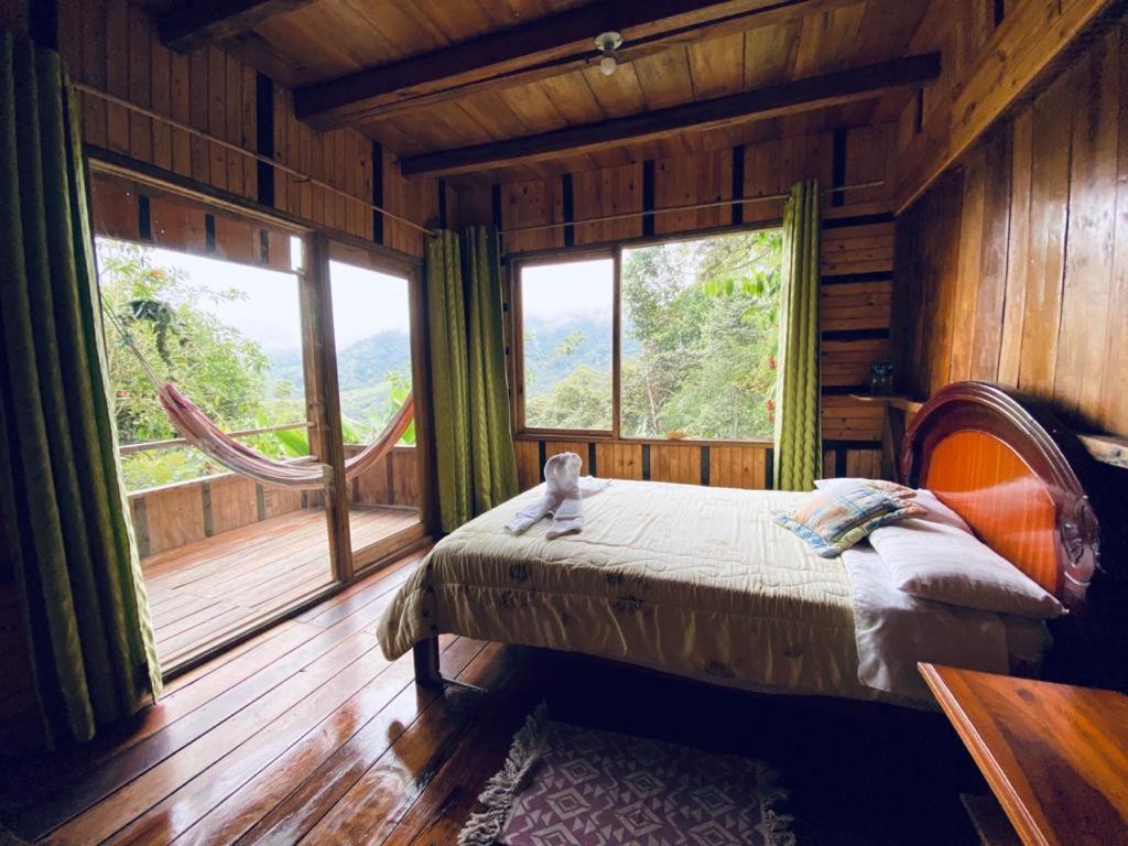 Vila Eden Treehouse Mindo Exteriér fotografie